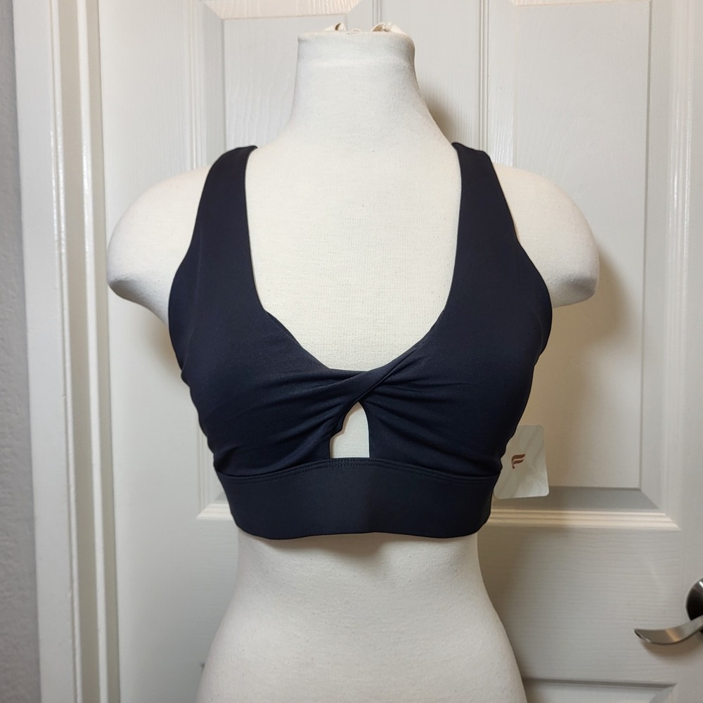 Fabletics Oasis Twist Sports Bra Size Medium-8 Black MSRP $59.95